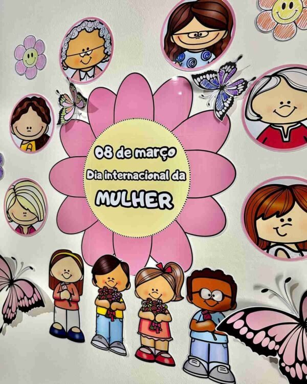 painel feminino para sala de aula